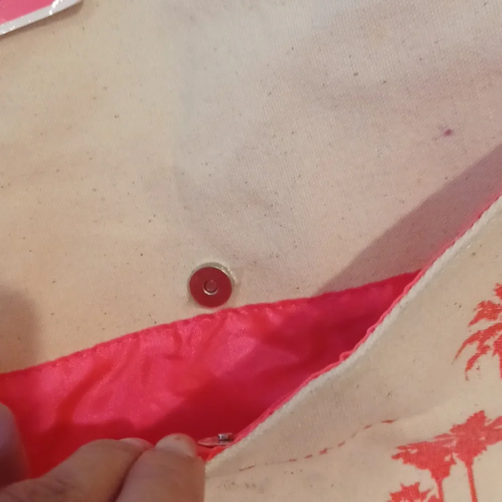 Juicy Couture Stylish Oversized Creamy Off White Canvas Tote Bag - Picture 3 of 12